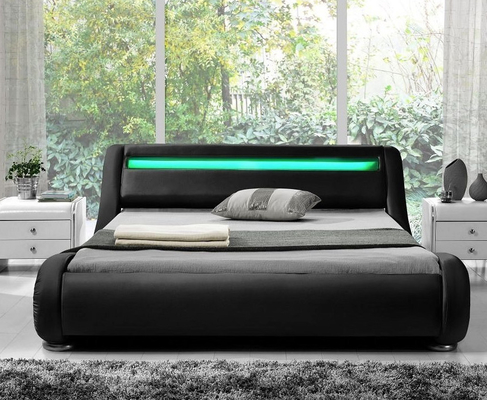 호화스러운 Chesterfield 덮개를 씌운 침대 구조 특대 구부려진 머리판